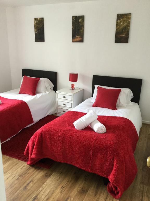 4 Bed House Next To Basildon Town Centre Βίλα Εξωτερικό φωτογραφία