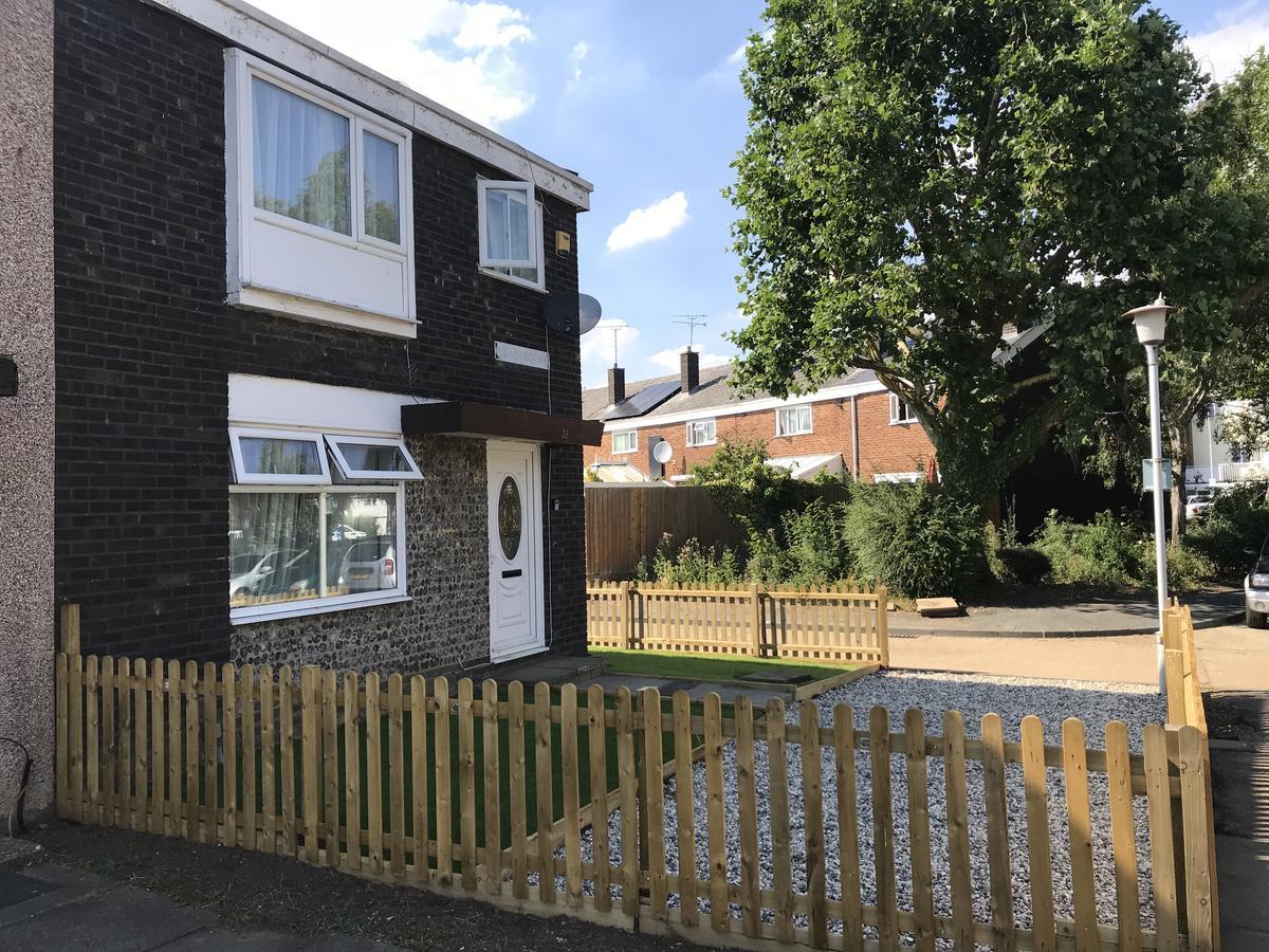 4 Bed House Next To Basildon Town Centre Βίλα Εξωτερικό φωτογραφία